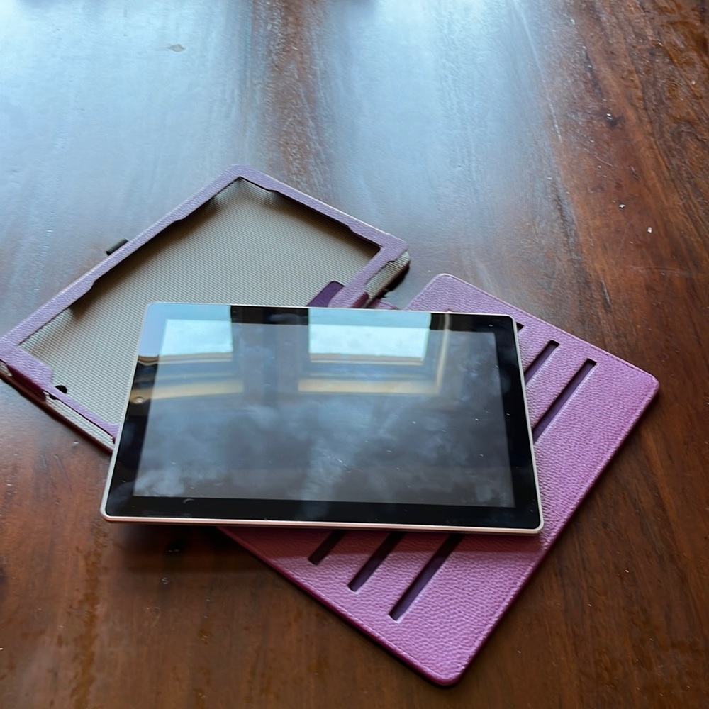 ✨NEXTBOOK TABLET BUNDLE✨